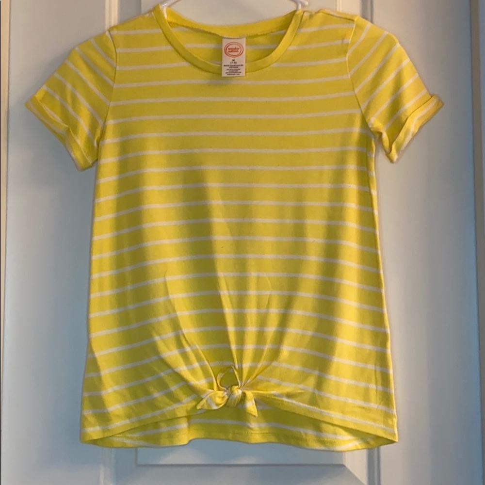 Short sleeve shirt